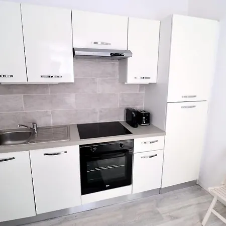Apartment Proche Centre, Marche Et